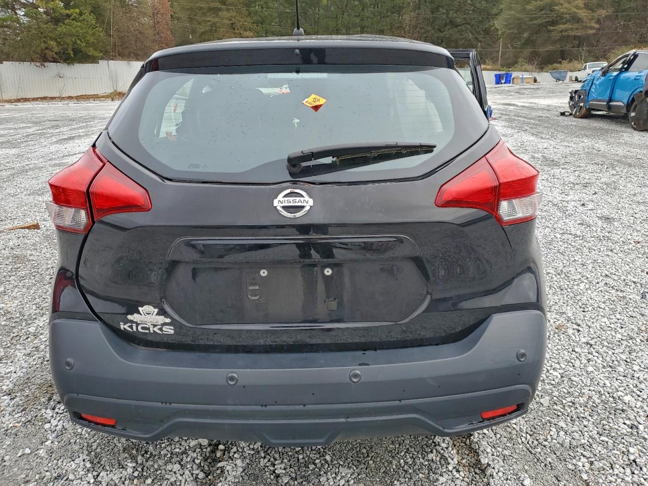 Nissan Kicks S Image 10