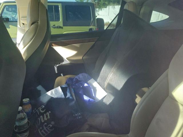 Tesla Model X Image 7