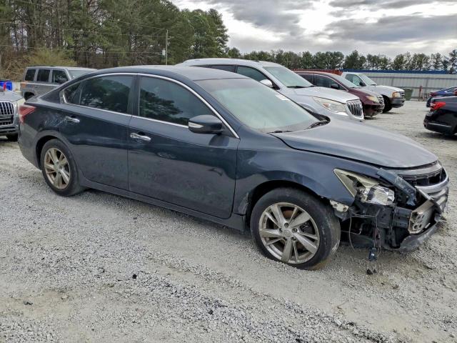 Nissan Altima 2.5 Image 2