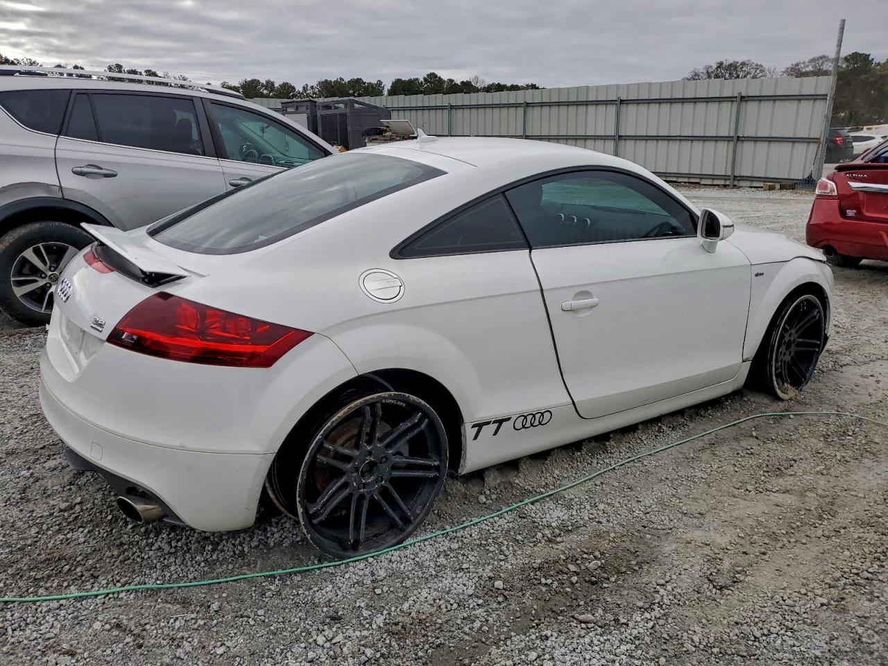 Audi TT 3.2 Quattro Image 11