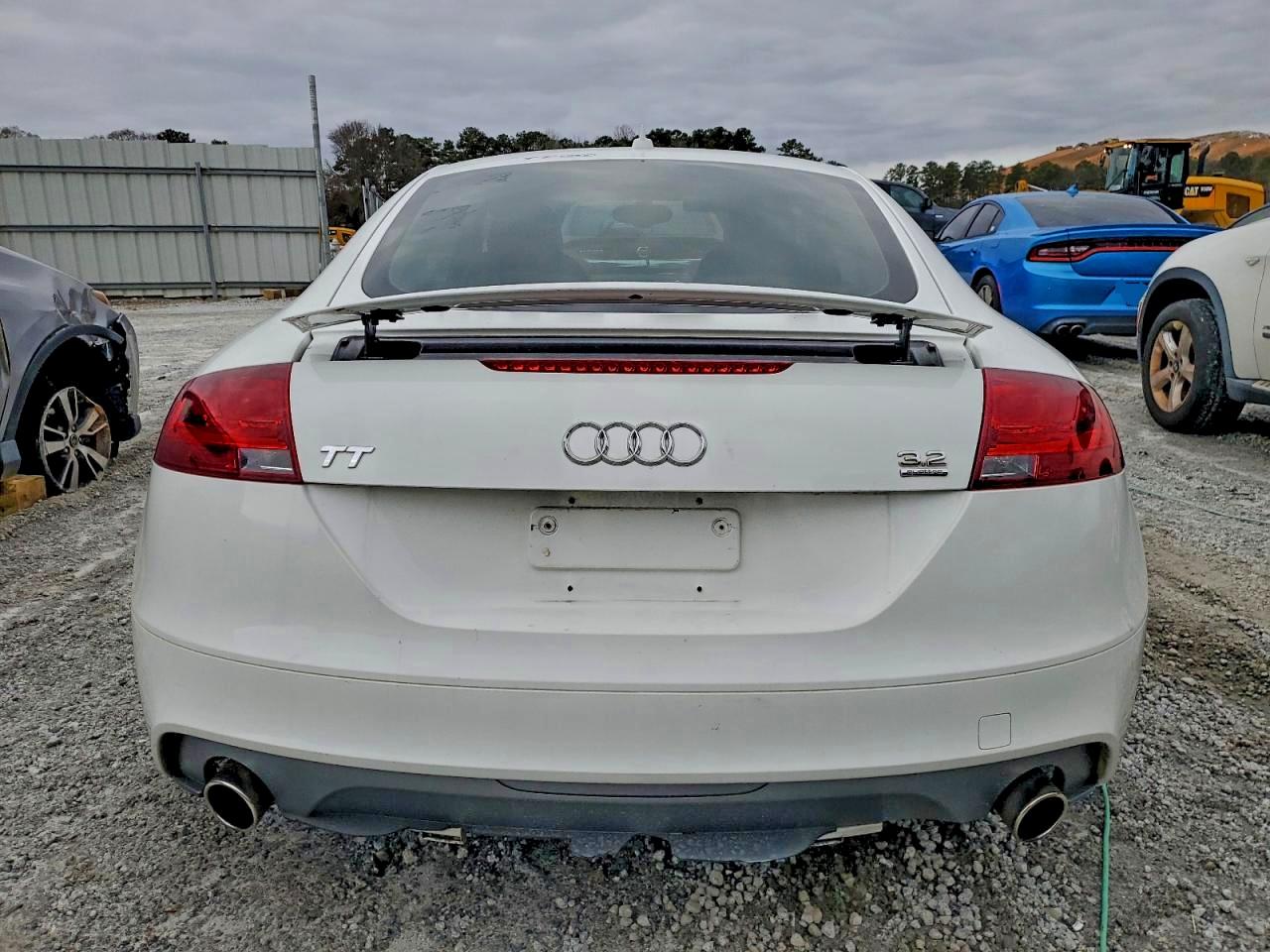 Audi TT 3.2 Quattro Image 2
