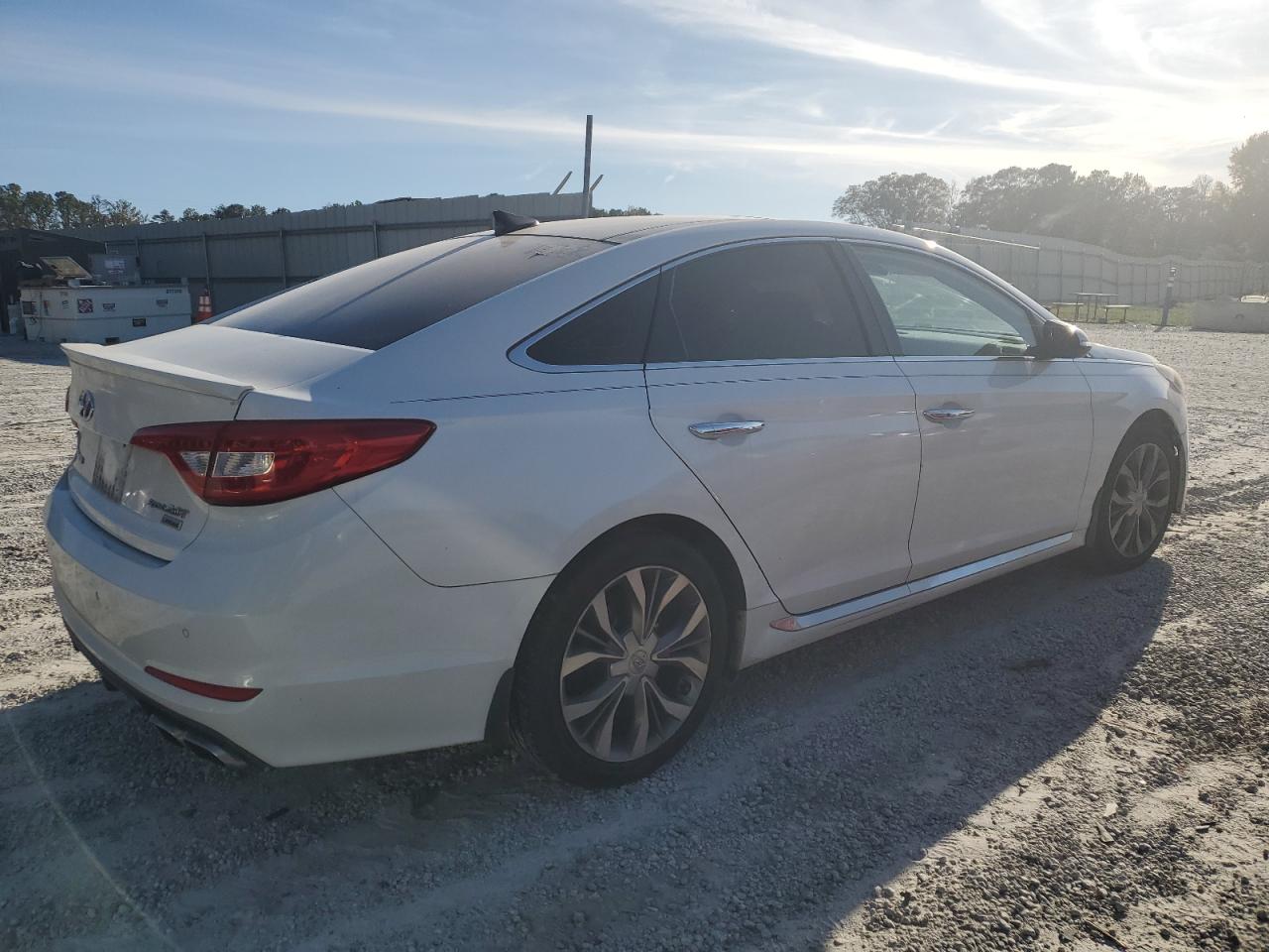 Hyundai SONATA Sport Image 2