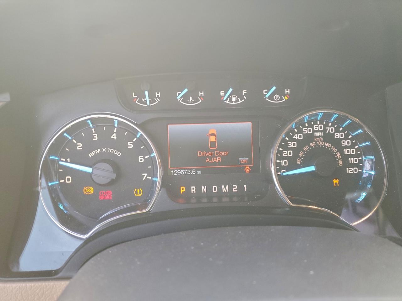 Ford F-150 Supercrew Image 6