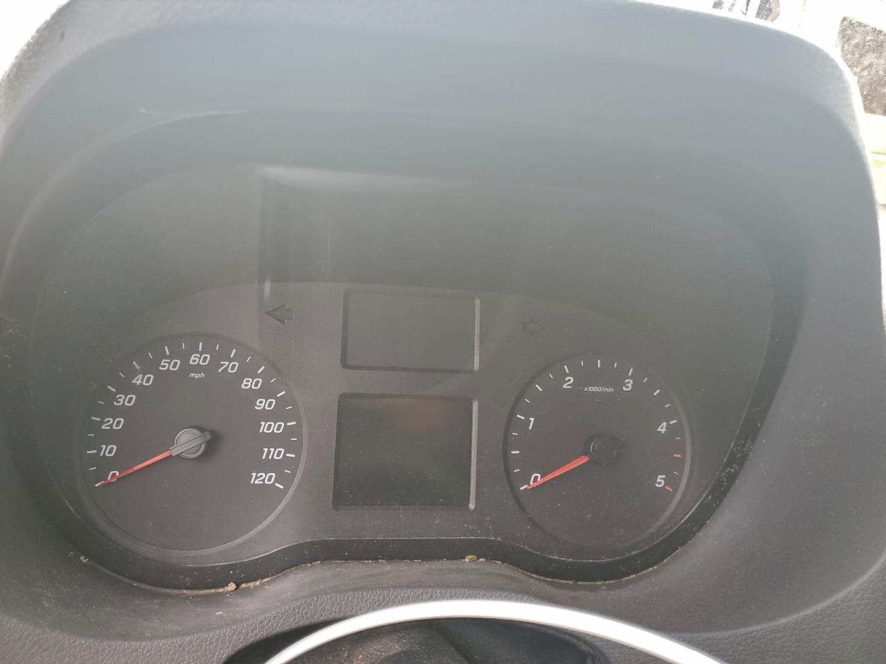 Mercedes-Benz Sprinter 2500/3500 Image 9