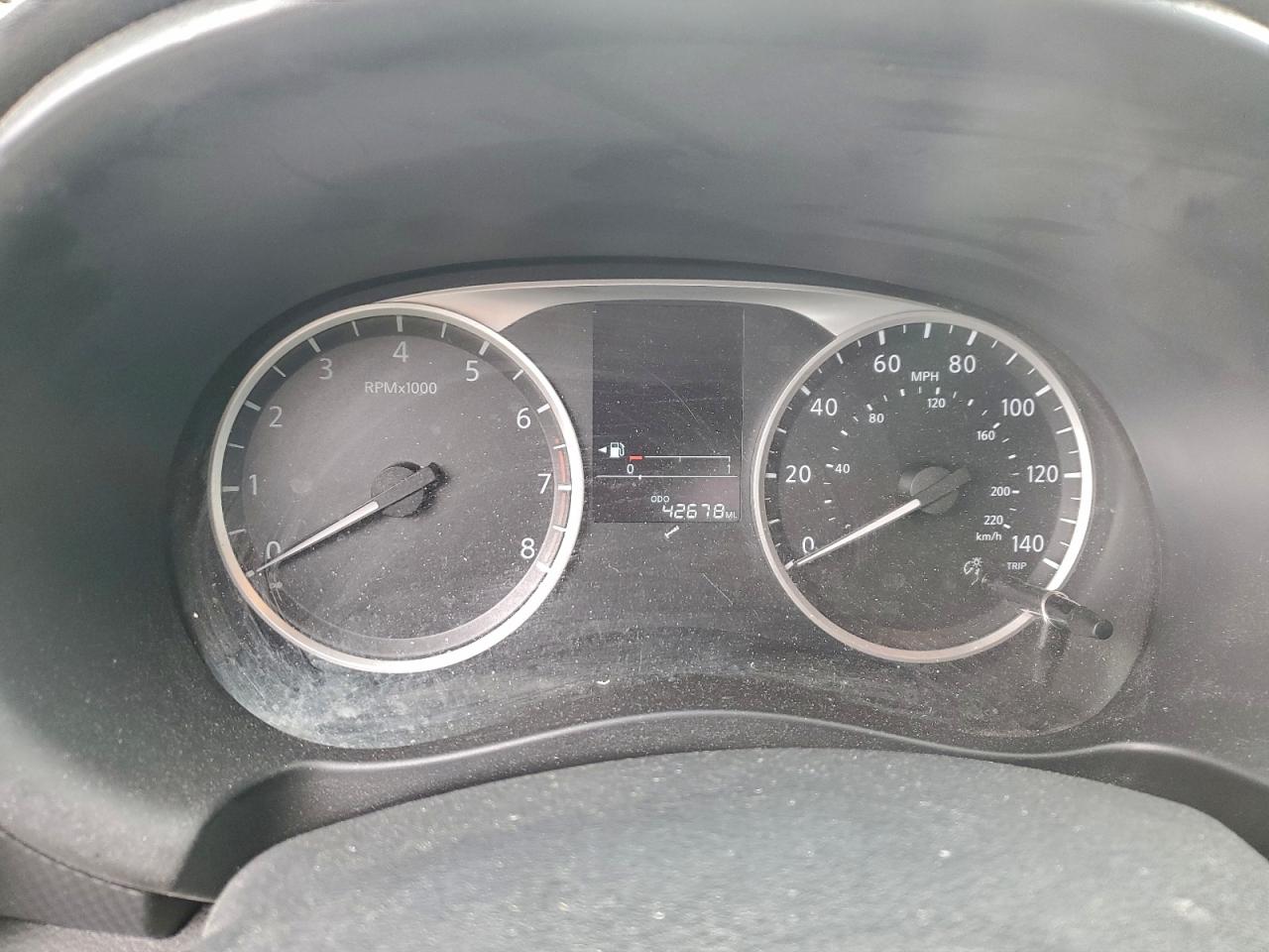 Nissan Kicks S Image 6