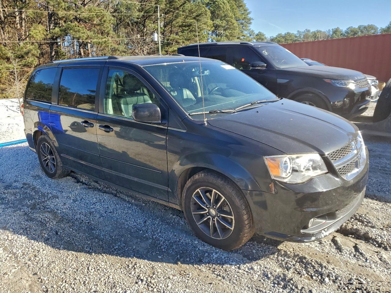 Dodge Caravan Sxt Image 4
