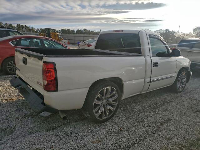 GMC Sierra C1500 Image 4
