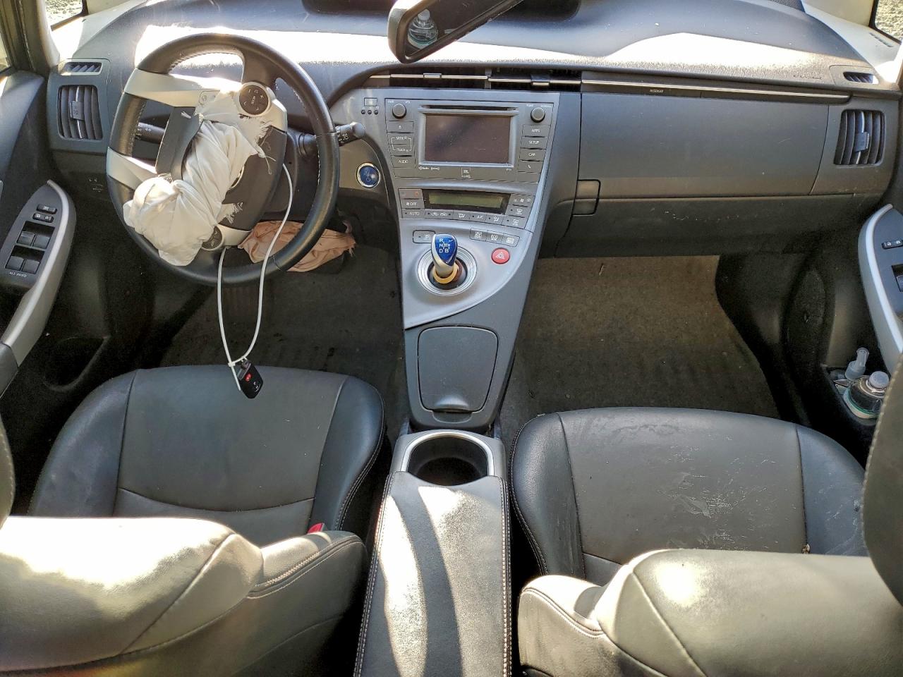 Toyota Prius Image 6