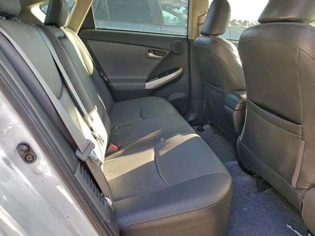 Toyota Prius Image 10