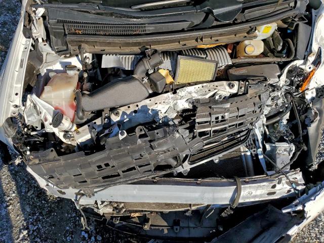 Toyota Prius Image 12