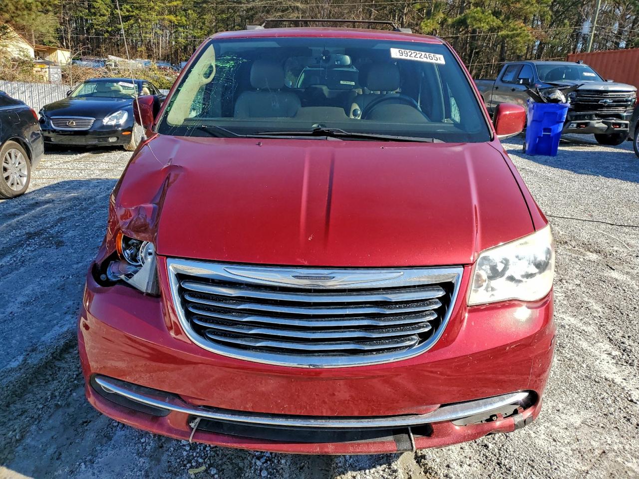 Chrysler Minivan Touring Image 8