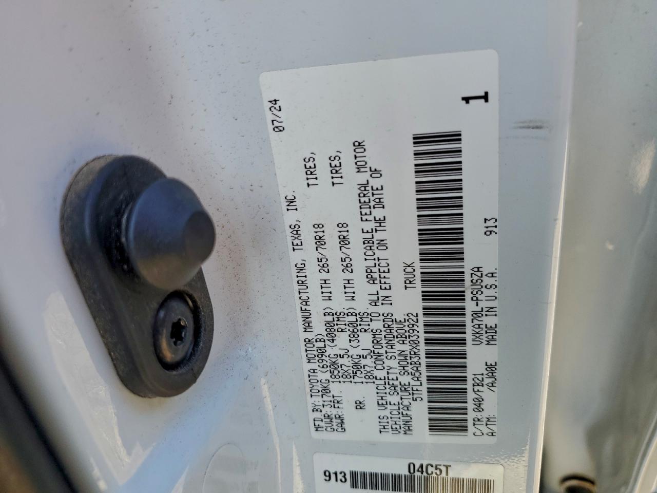 Toyota Tundra Crewmax Sr Image 11