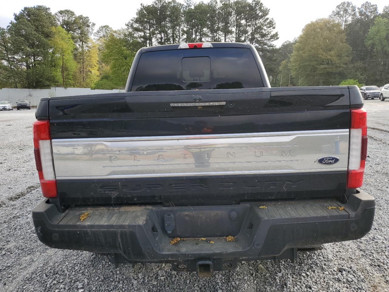 Ford F-350 Super Duty Image 2