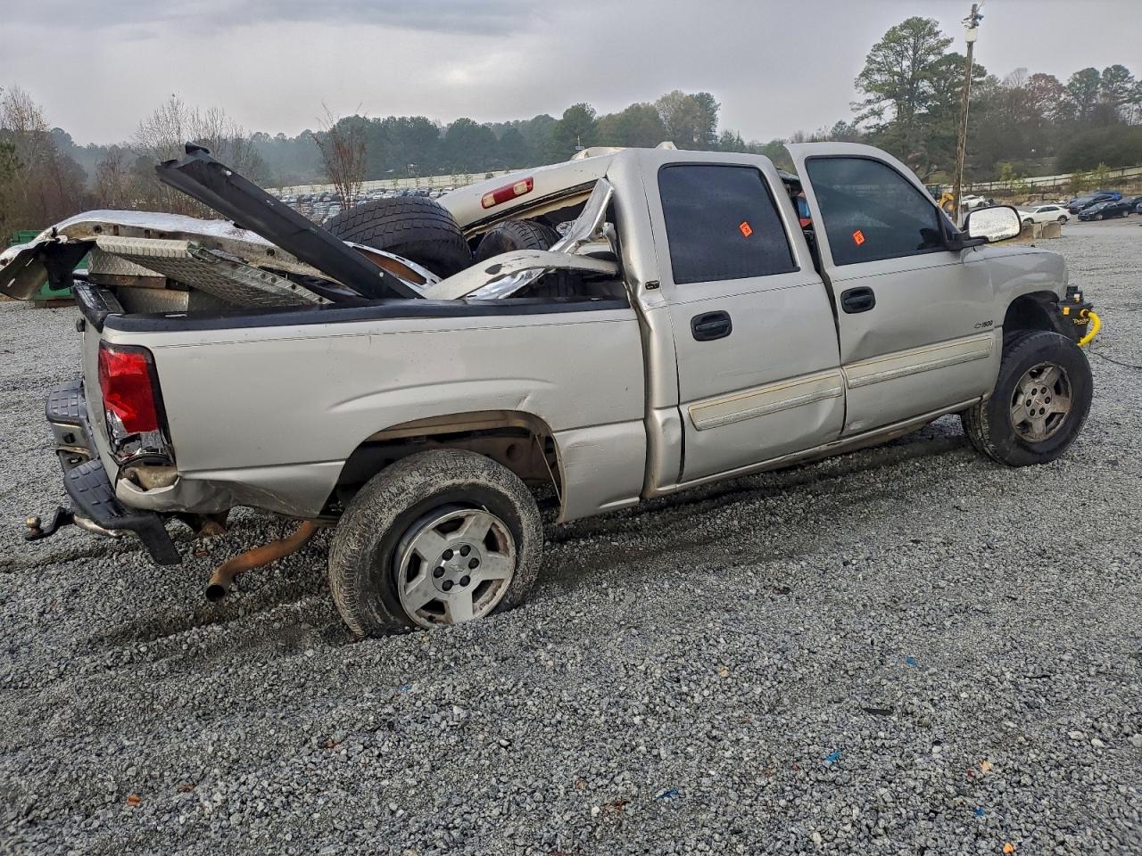 Chevrolet Silverado C1500 Image 5