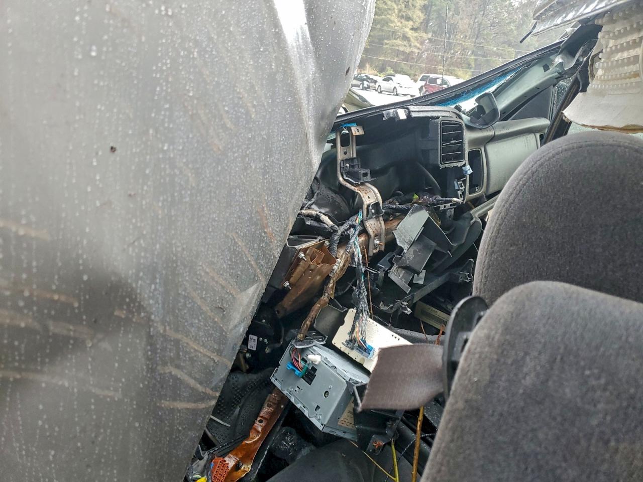 Chevrolet Silverado C1500 Image 6