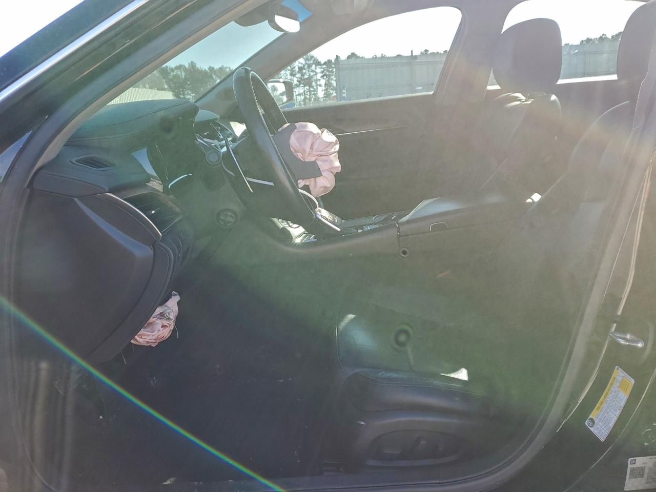 Cadillac CTS Luxury Image 8