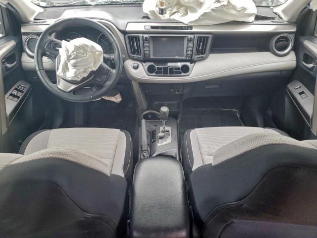 Toyota RAV4 Adventure Image 8